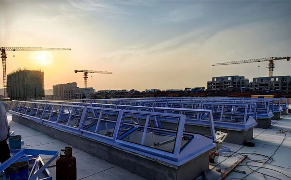 消防乐都排烟窗工作原理