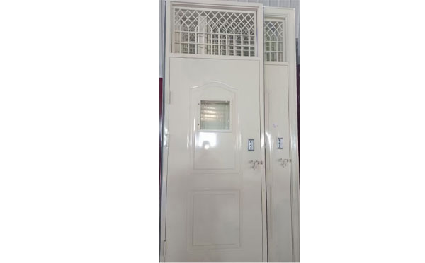 乐都学校教室门