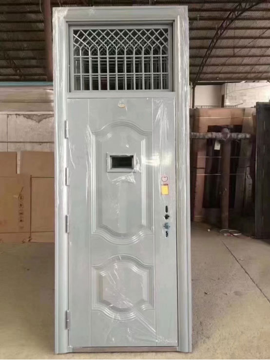 乐都学校教室门 乐都学校教室门