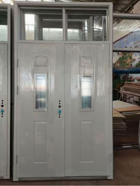 乐都学校教室门 乐都学校教室门