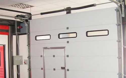 乐都工业提升门的安装方法