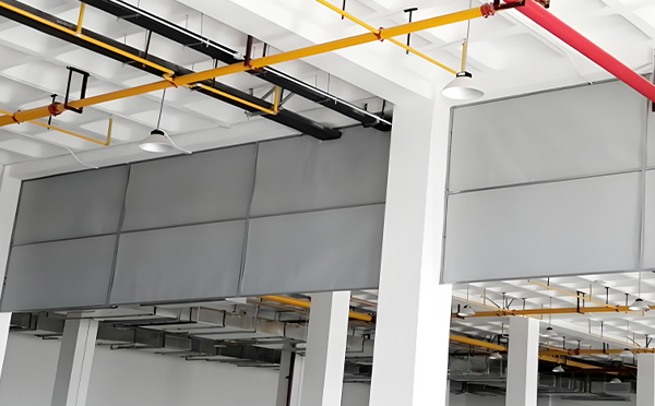 商场防烟分区常闭节点：乐都挡烟垂壁高度与控制器接线图解