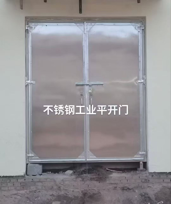 不锈钢乐都工业平开门在现代工业场景中的应用实践