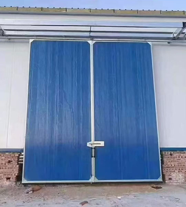 乐都工业门在大型仓储物流通道中的应用实例