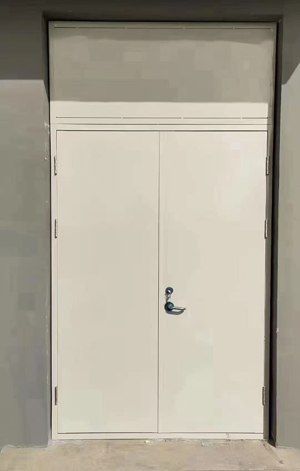 展览馆项目完成大跨度乐都防火门安装